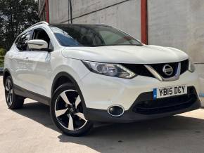 NISSAN QASHQAI 2015 (15) at Car Hub Motors West Drayton