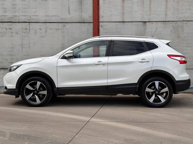 2015 Nissan Qashqai 1.2 DIG-T n-tec+ 2WD Euro 6 (s/s) 5dr